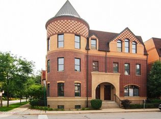 198 N Marion St, Oak Park, IL 60301