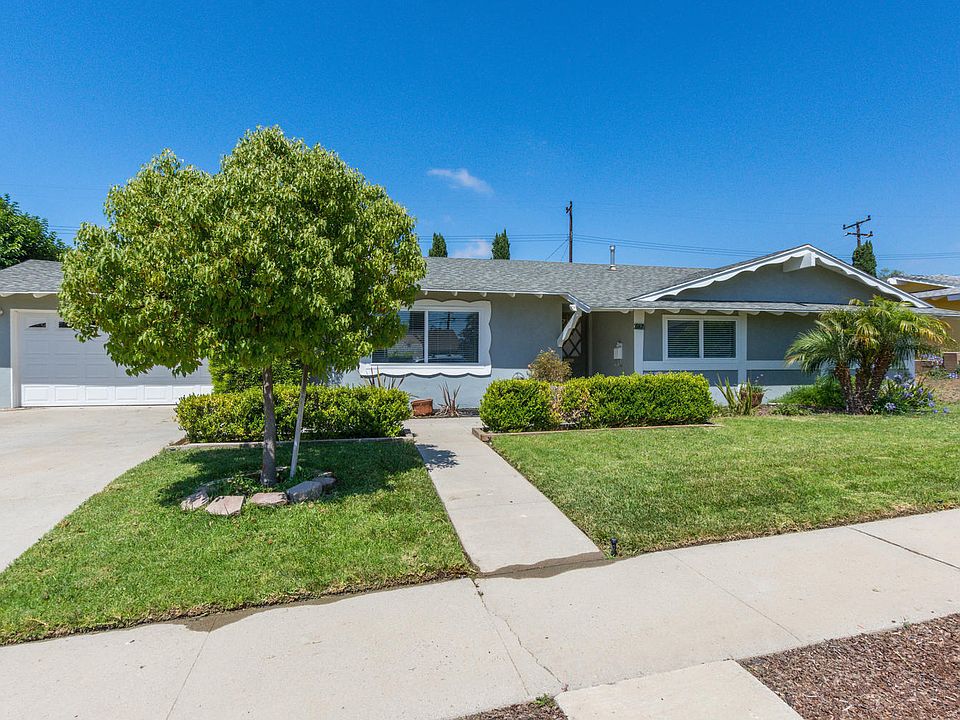 1st image of 647 Malat Dr