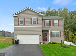 3281 White Tail Dr, Locust Grove, VA 22508