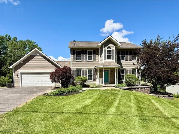 4 Patterson Rd, Newark, NY 14513