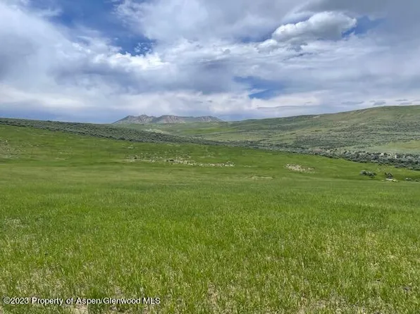 E Johnson Loop, Craig, CO 81625