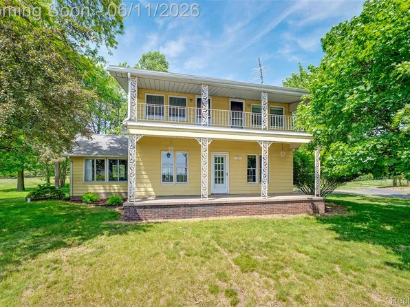 607 E King St, Corunna, MI 48817