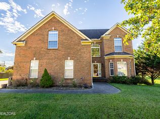5743 Enchanted Ln, Knoxville, TN 37918