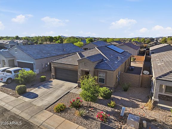 3rd image of 1246 E ELAINE Street