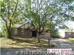 6324 S 30th West Ave, Tulsa, OK 74132