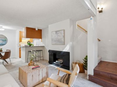 357 Half Moon Ln APT 12, Daly City, CA, 94015