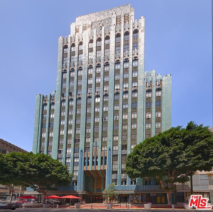 1st image of 849 South Broadway