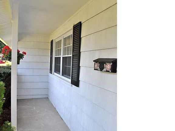 5th image of 4834 Juneway Dr N