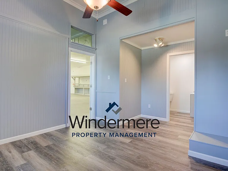 2480 N Bluff Rd — Photo 16