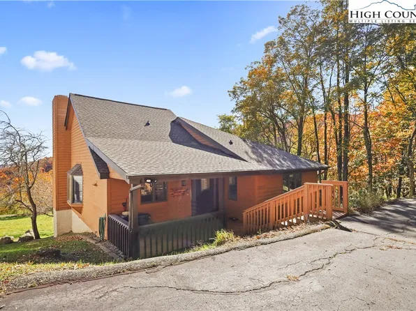 149 Fifth Fairway #A, Seven Devils, NC 28604