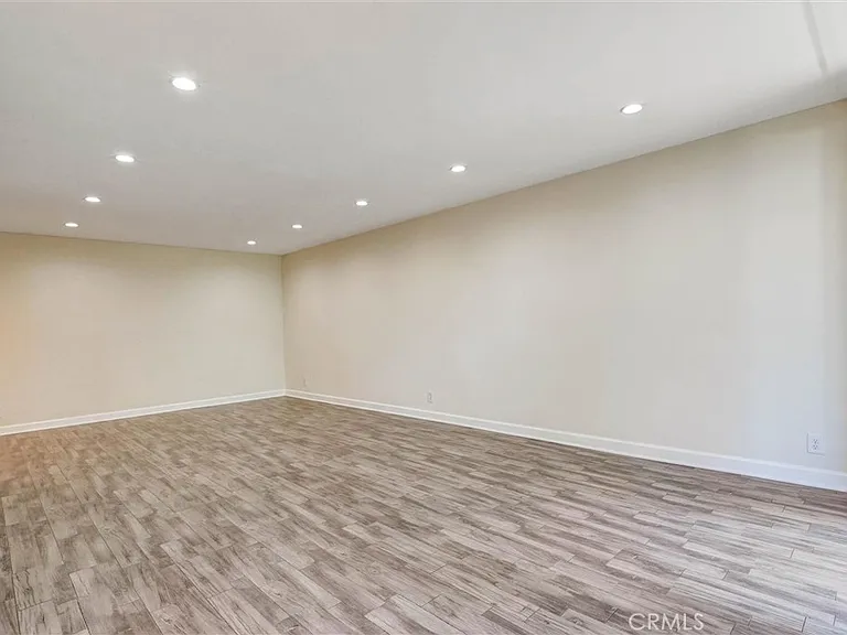 4637 Willis Ave #110 — Photo 10