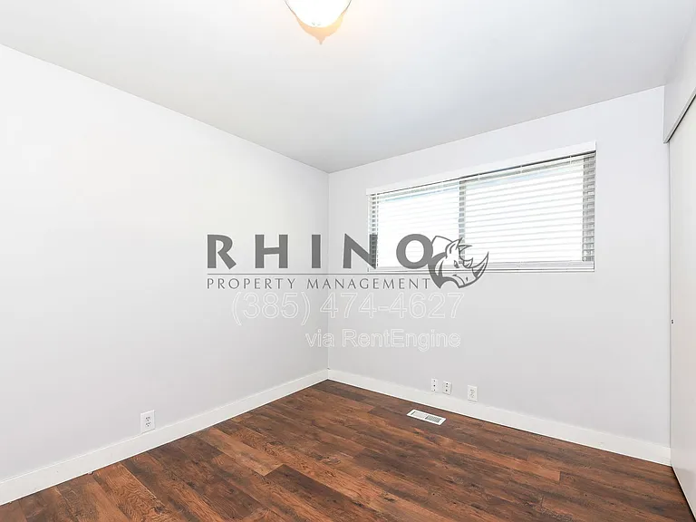 983 E Dry Gulch Cir — Photo 9