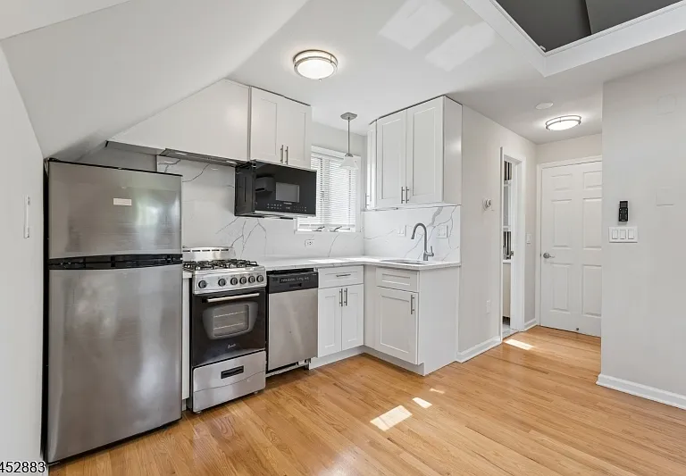 57 Greenwood Ave #3 — Photo 4