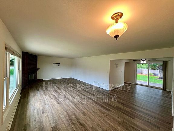 5th image of 1831 20th Ave