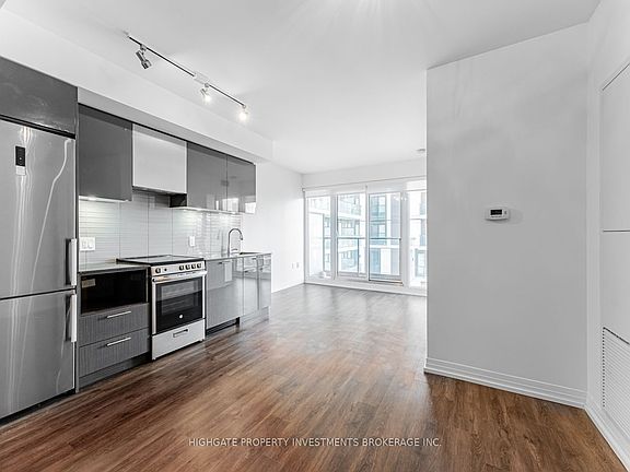 4th image of 251 Jarvis St #1407