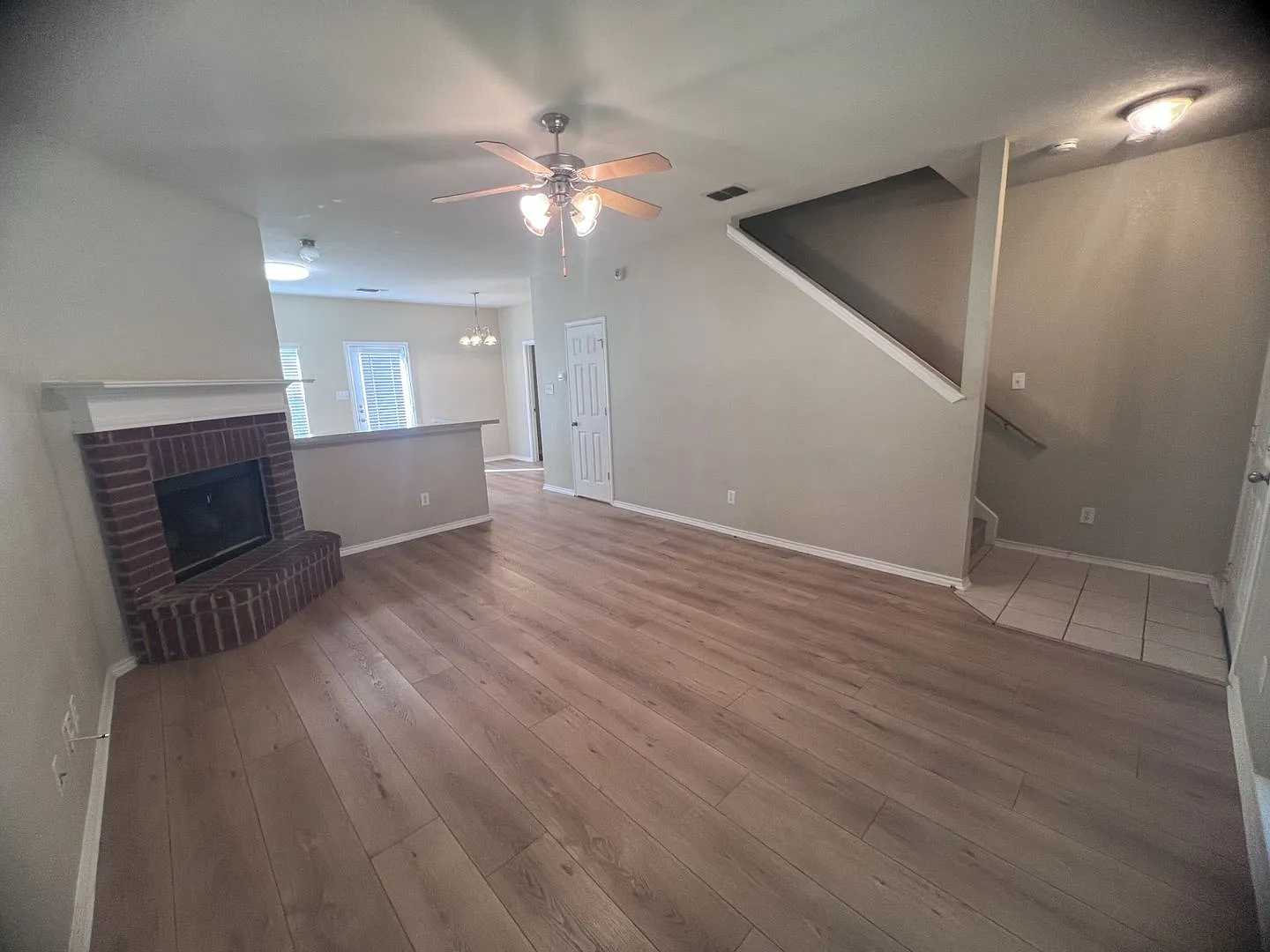 Spacious Home With Oversized Backyard & Lawn Service Included! — Photo 4