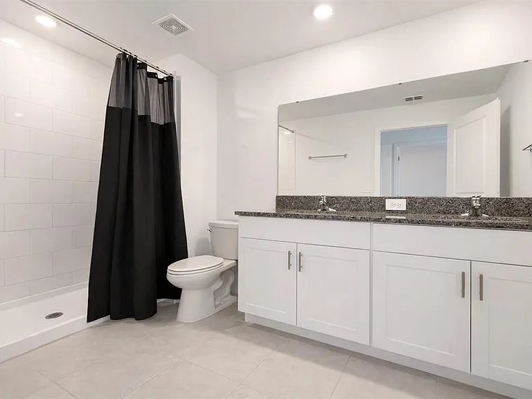 6090 Shiner St — Photo 23