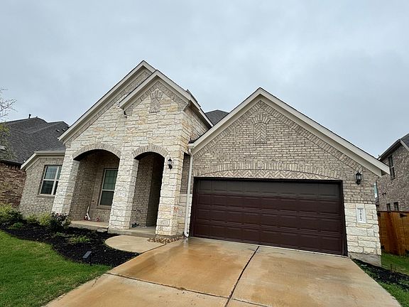 2nd image of 3417 Arrieta Dr
