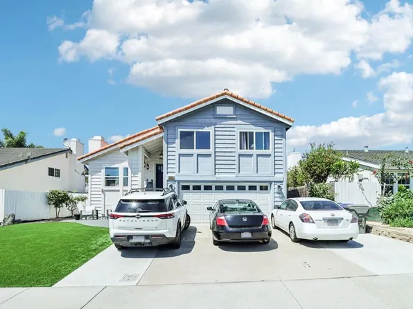 1651 Quiet Hills Dr, Oceanside, CA 92056