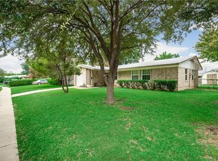 2419 Towerwood Dr, Carrollton, TX 75006