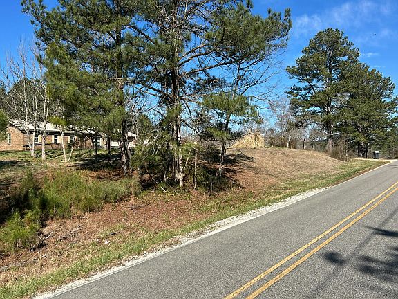 3rd image of 3202 County Road 7