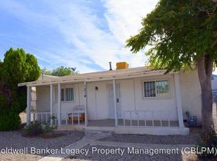 1214 Amado St NW, Albuquerque, NM 87104