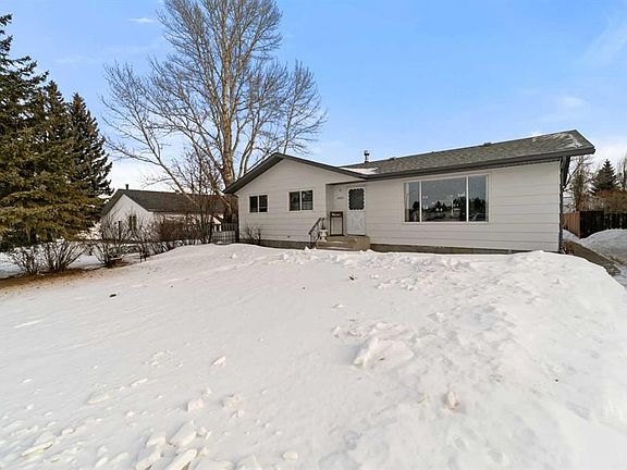 2nd image of 4723 W 52nd St