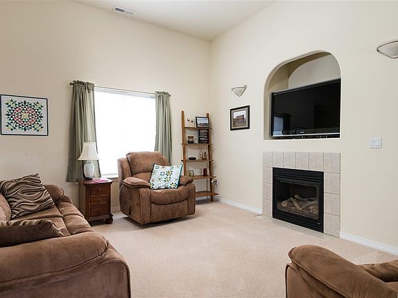 4th image of 8502 W Bruneau Pl