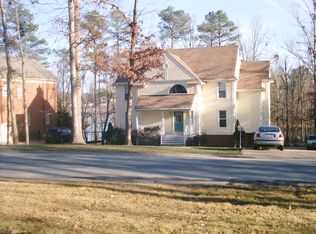 6300 Willow Glen Rd, Midlothian, VA 23112