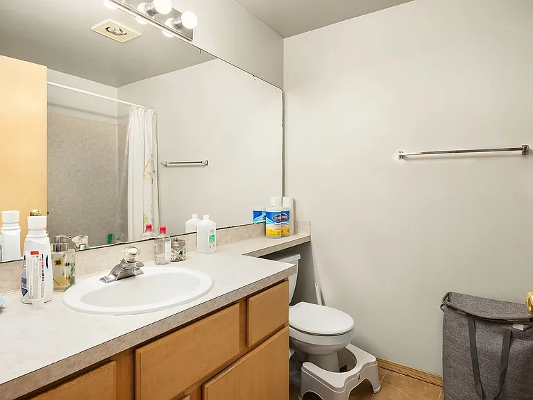 Nordhaven Apartments — Photo 6