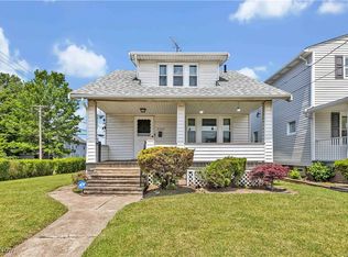 19303 Arrowhead Ave, Cleveland, OH 44119