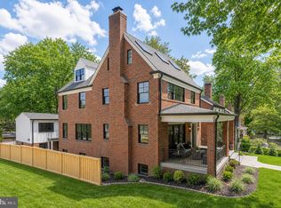 2619 Wisconsin Ave NW, Washington, DC 20007