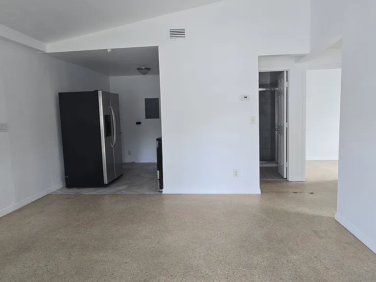 3085 Areca Ave #1 — Photo 9