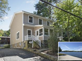 42 E Shore Rd, Denville, NJ 07834