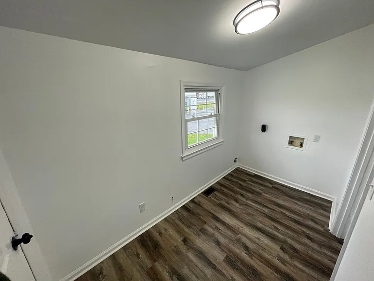 625 S 2nd Ave — Photo 15