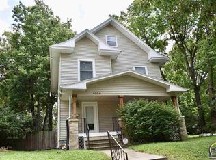 1024 SW College Ave, Topeka, KS 66604