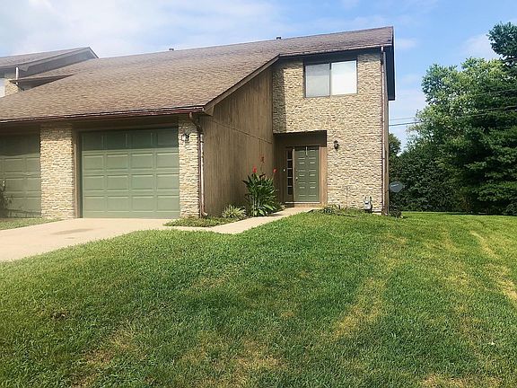 Private drive, oversized single car garage with opener