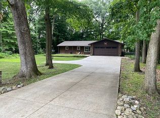 10980 Anderson Rd, Granger, IN 46530