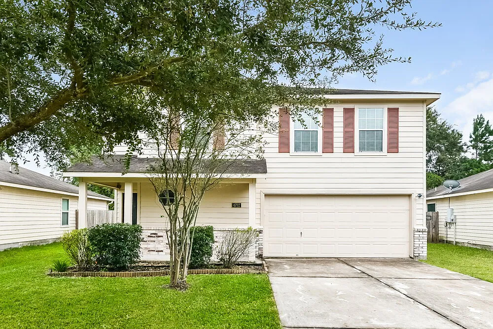3 bed, 2.5 bath, 1820 sqft, $1,875 — Photo 1