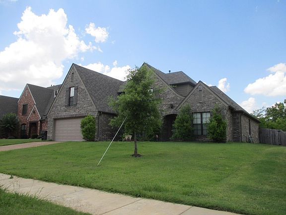 2nd image of 7664 Romero Dr