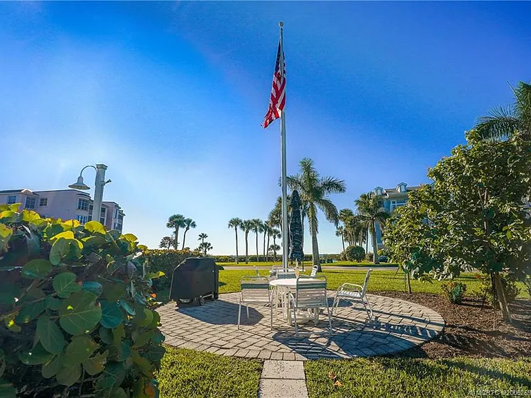 40 NE Plantation Rd #203 — Photo 46