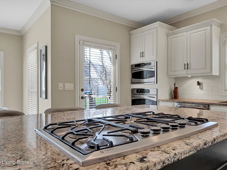 2603 Locust Hill Pl — Photo 19
