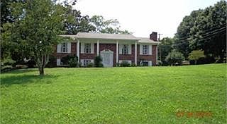1st image of 8713 Sandhurst Dr