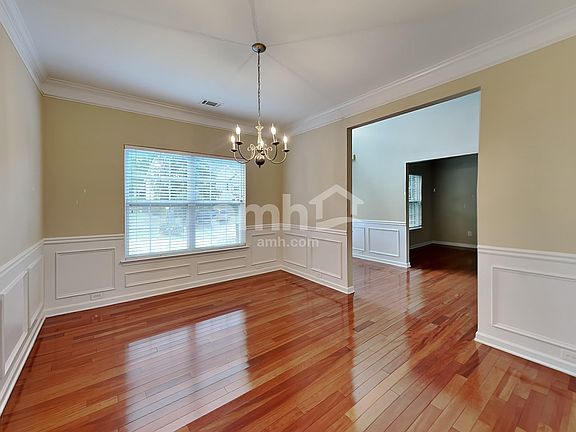 5th image of 1380 Grey Rock Way