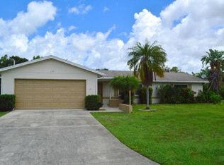131 E Lake Dr, Lehigh Acres, FL 33936