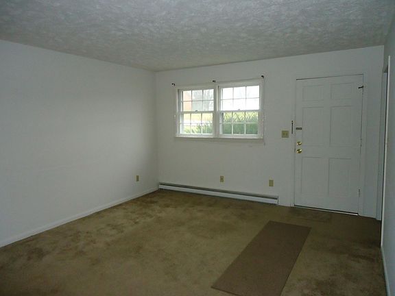 3rd image of 695 N 3rd St #1
