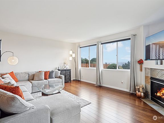 4th image of 6303 Montevista Drive SE