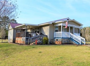 112 Crooked Rd, Greenwood, SC 29646