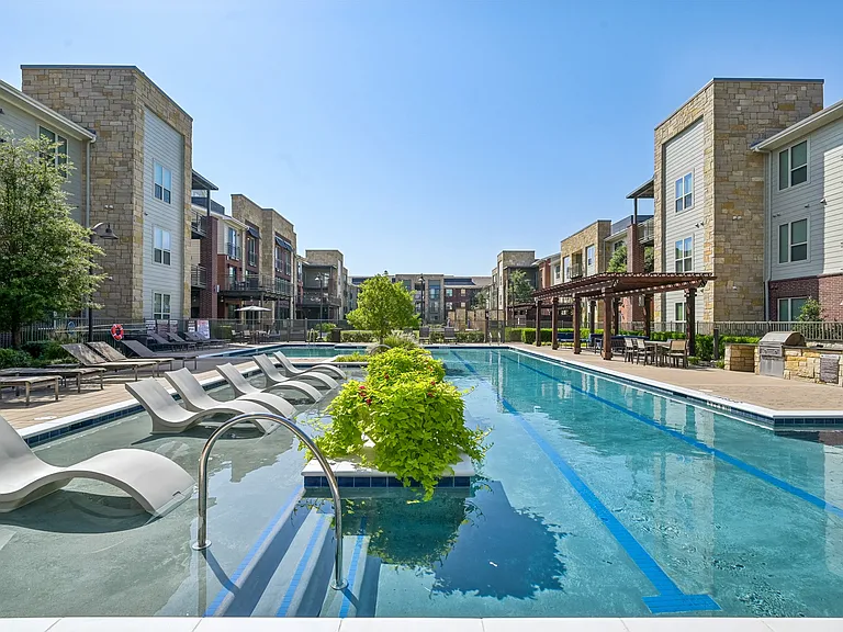 Gateway Pines — Photo 26