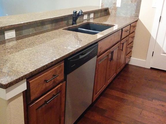 Granite Countertops, Spray / Stream Faucet, Hidden Trash / R